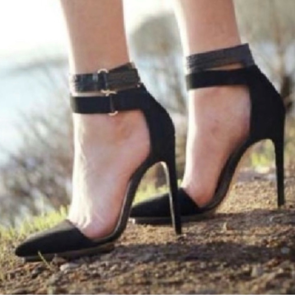 L.A.M.B. Black Suede Ankle Strap High Heels Size 5.5